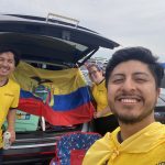 Mis primos, mi primo y su esposa.